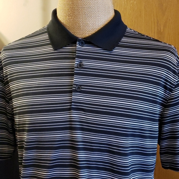 Nike golf black with white stripes polo shirt 🔥 - Picture 1 of 5